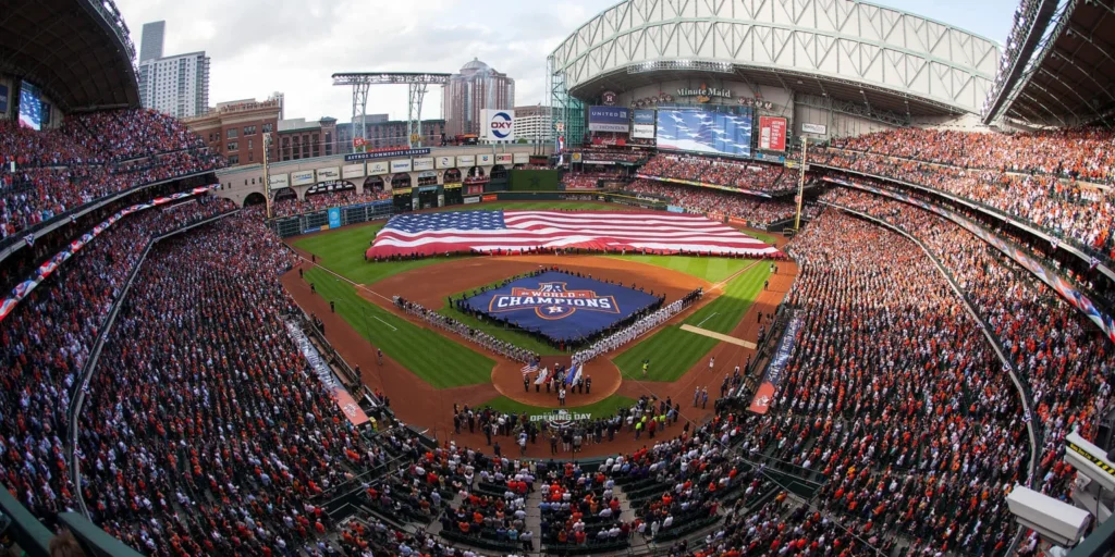 Houston Astros Minute Maid Retractable Roof